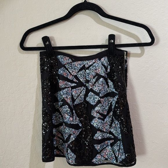 Sexy sparkles two piece outfit - Picture 3 of 9